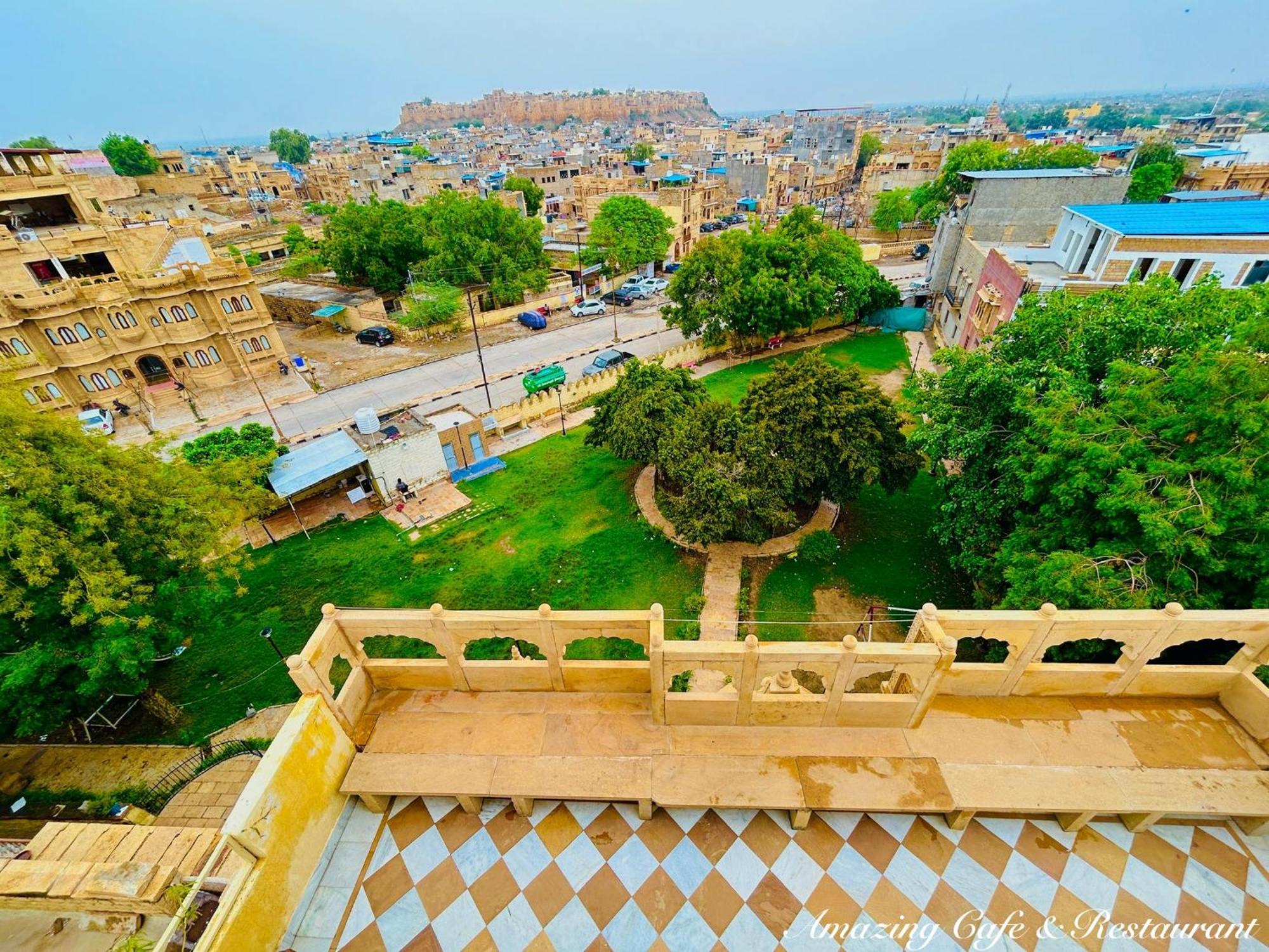 Hotel Amazing Jaisalmer Buitenkant foto